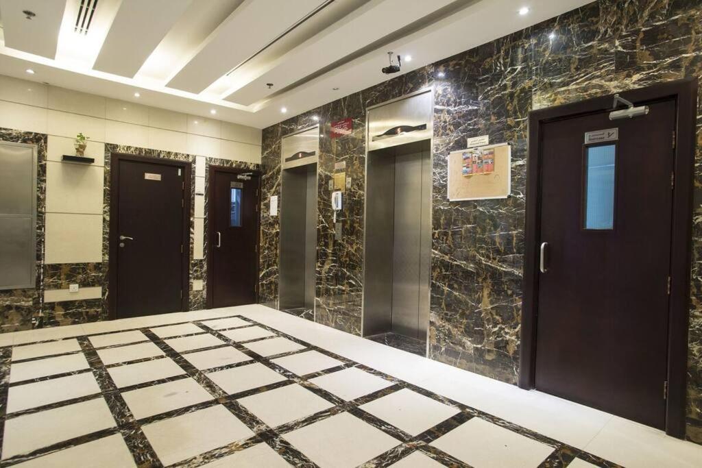 Loft Style Partition In Shared In Al Barsha 1 Near Moe Metro Апартаменты Дубай